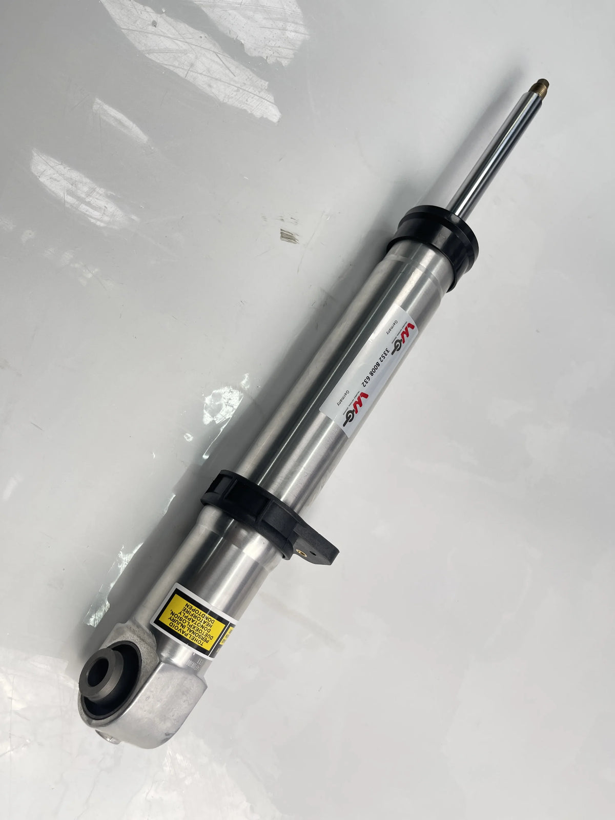 BMW M4 F82 / F83 Rear Shock Absorbers — OE 33528008632